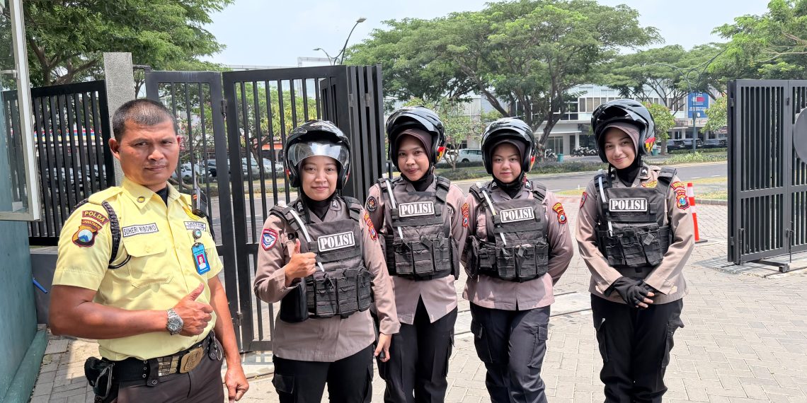 Polwan Jenggala Presisi Polresta Sidoarjo Patroli Sasar Sekolah hingga Perkantoran