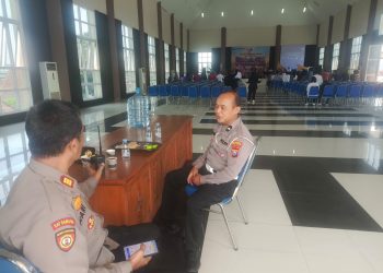 Polsek Krian Amankan Kebaktian Kebangunan Rohani di Gedung Lokaphala
