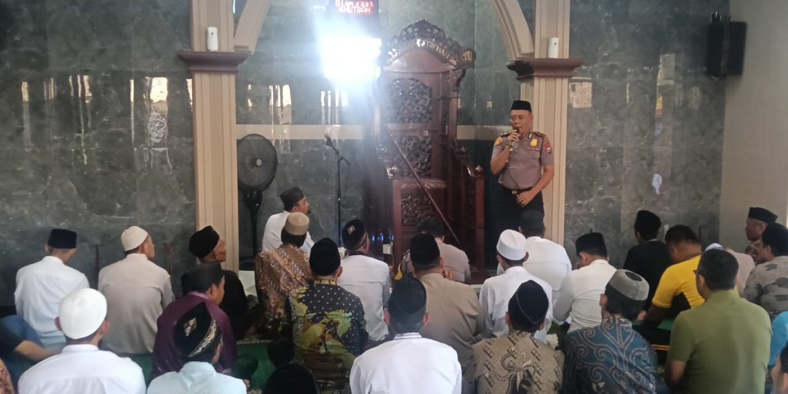Kapolsek Jabon Gelar Safari Jumat, Jalin Sinergi Bersama Masyarakat