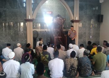 Kapolsek Jabon Gelar Safari Jumat, Jalin Sinergi Bersama Masyarakat