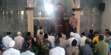 Kapolsek Jabon Gelar Safari Jumat, Jalin Sinergi Bersama Masyarakat