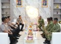 Ajak Silaturahmi, Kapolresta Sidoarjo Kunjungan ke Brigif 2 Marinir