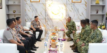 Ajak Silaturahmi, Kapolresta Sidoarjo Kunjungan ke Brigif 2 Marinir