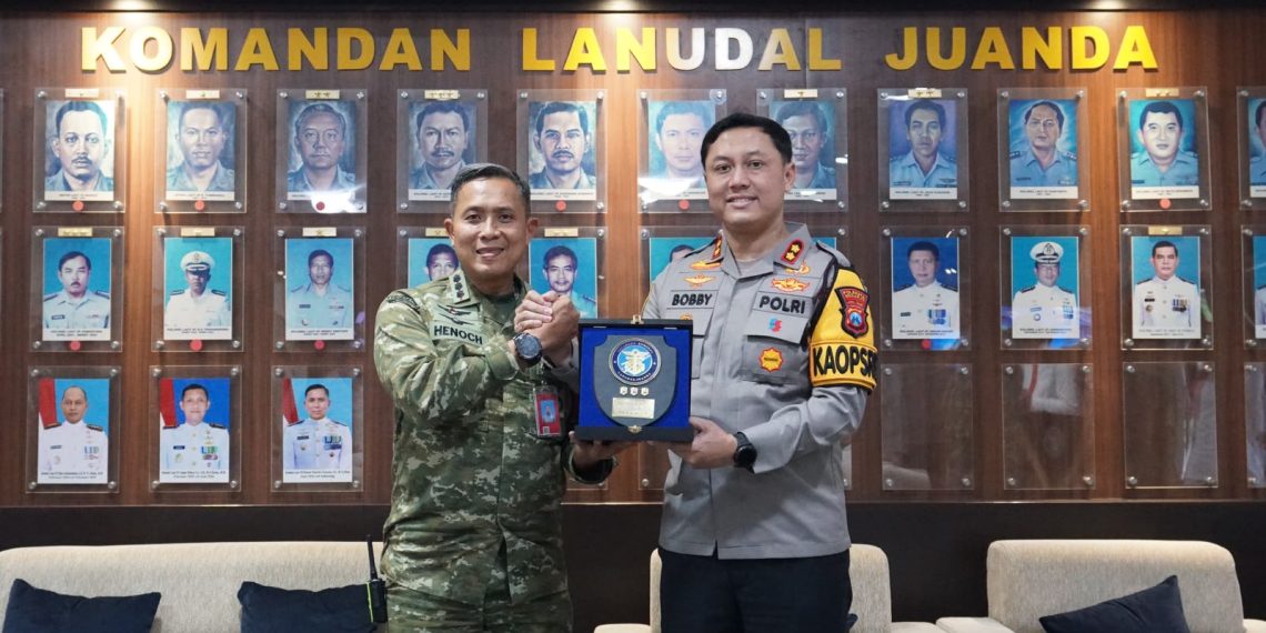 Ajak Silaturahmi Perkuat Sinergitas, Kapolresta Sidoarjo Kunjungan ke Lanudal Juanda