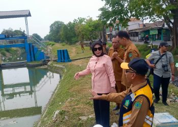 Sidak Sungai Luwung, Wabup Mimik Inginkan Normalisasi Berkala dan Jadikan Wisata Air