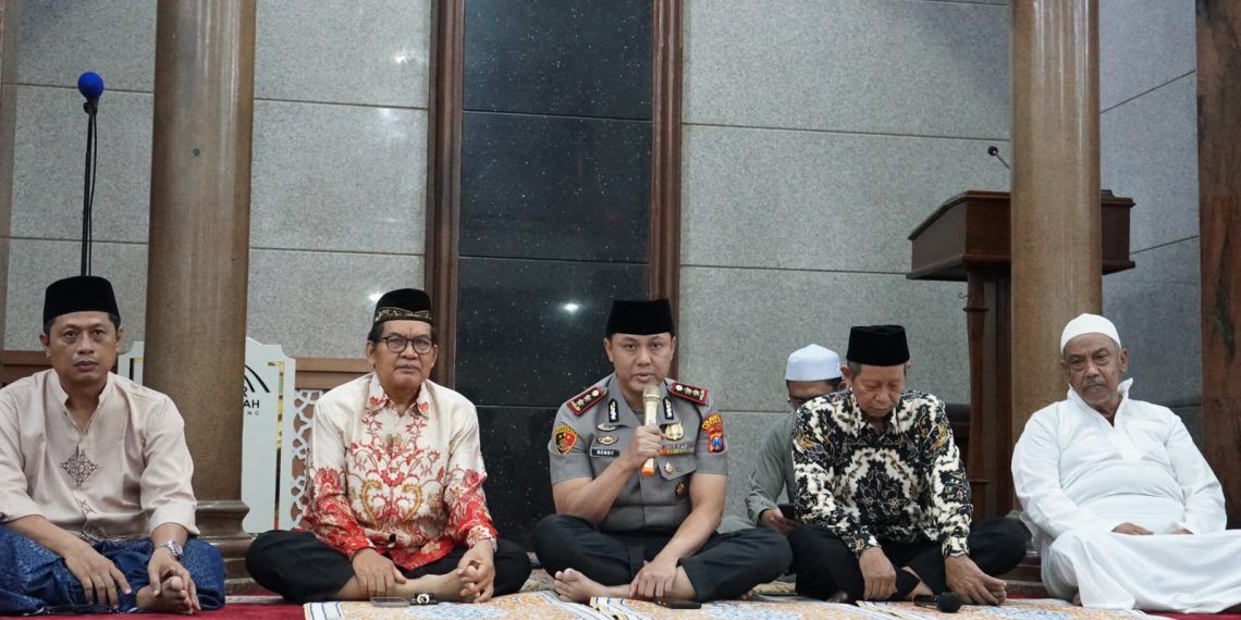 Subuh Keliling Kapolresta dan Wakapolresta Sidoarjo, Ajak Masyarakat Jaga Kamtibmas