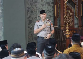 Polresta Sidoarjo Gelar Shalat Jumat Keliling dan Peduli Masyarakat